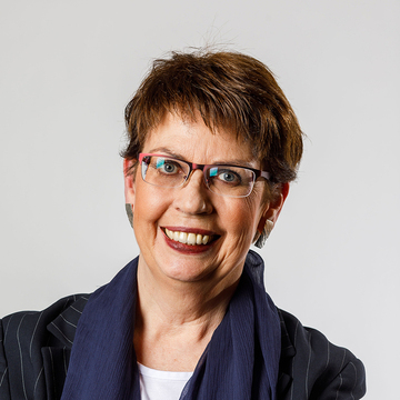 Birgit Honé - Ministra de Asuntos Federales y Europeos y Desarrollo Regional